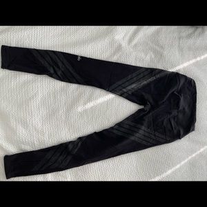 Alo yoga leggings, high waisted